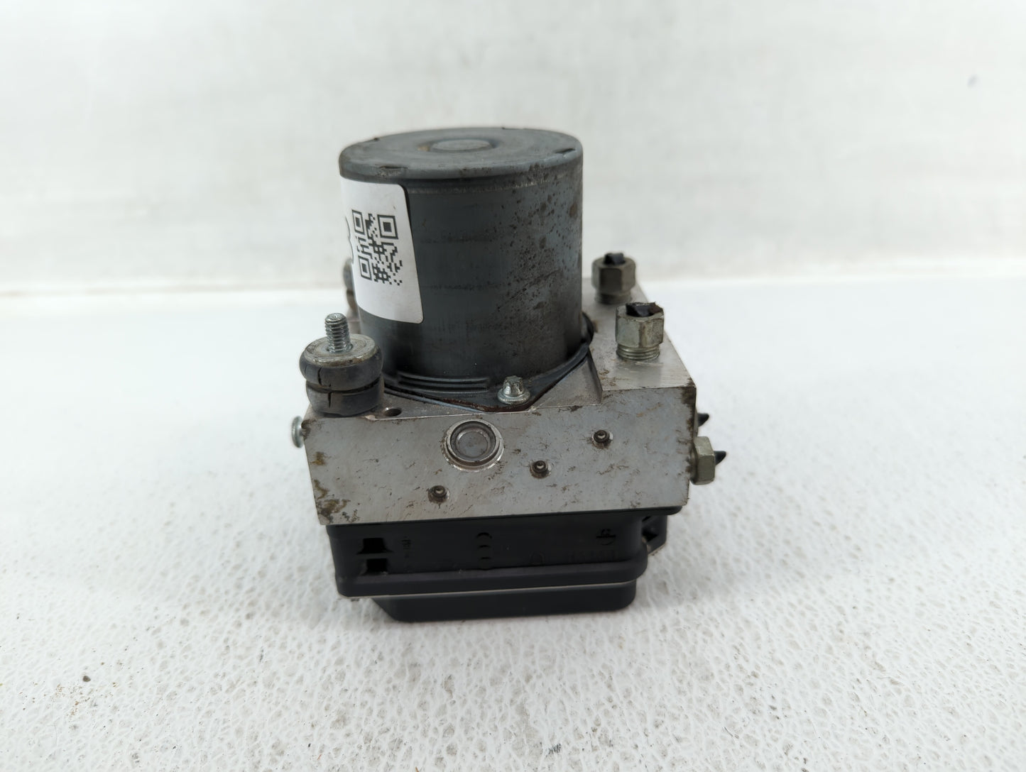 2017 Chevrolet Traverse ABS Pump Control Module Replacement P/N:22893247 Fits Fits 2012 2013 2014 2015 2016 OEM Used Auto Pa