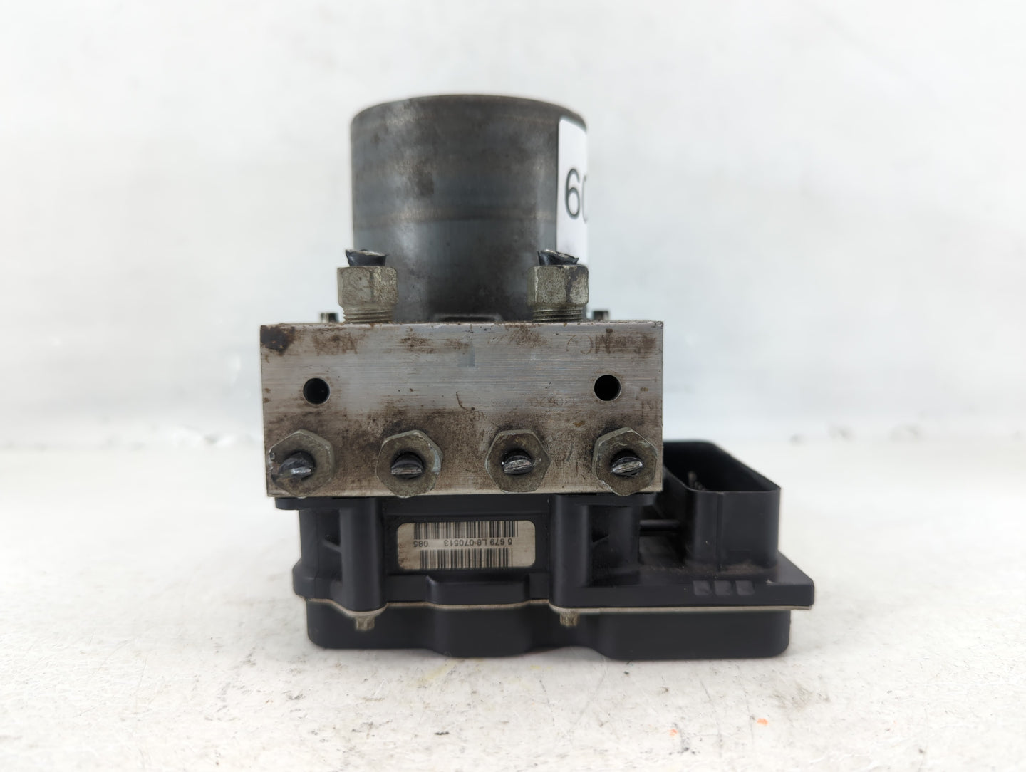 2017 Chevrolet Traverse ABS Pump Control Module Replacement P/N:22893247 Fits Fits 2012 2013 2014 2015 2016 OEM Used Auto Pa