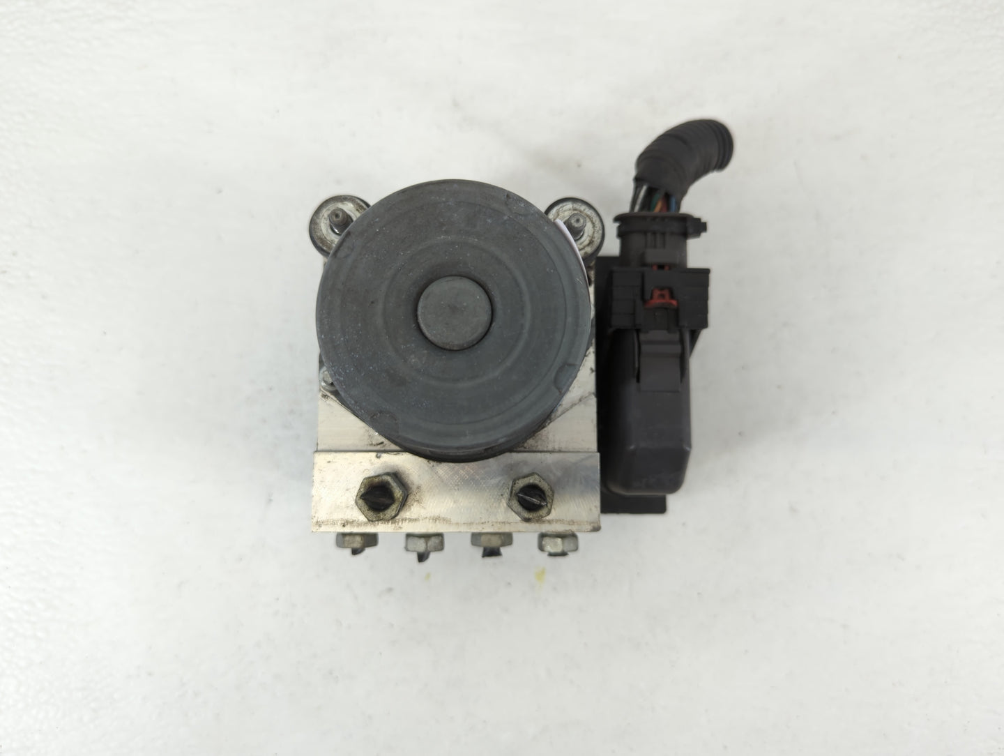 2017 Chevrolet Traverse ABS Pump Control Module Replacement P/N:0 265 252 458 AC Fits Fits 2012 2013 2014 2015 2016 OEM Used