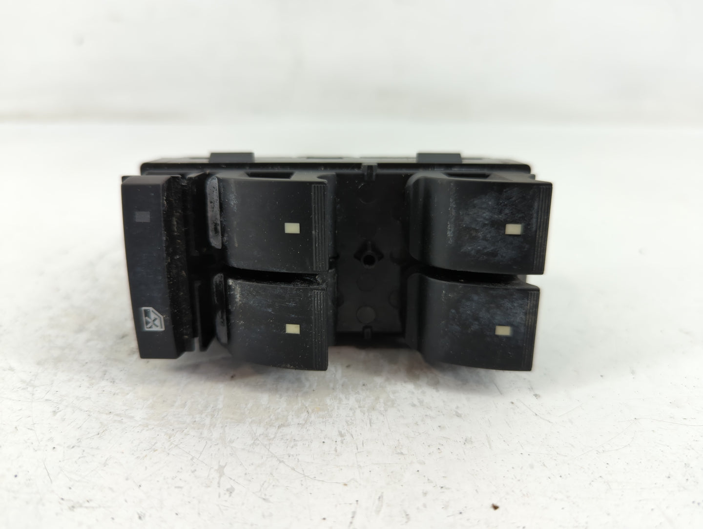 2009-2017 Chevrolet Traverse Master Power Window Switch Replacement Driver Side Left P/N:106825 Fits OEM Used Auto Parts - O