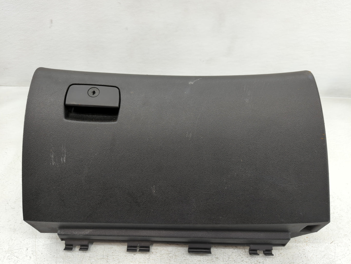 2014 Chevrolet Traverse Passenger Glove Box Door Storage Compartment - Oemusedautoparts1.com