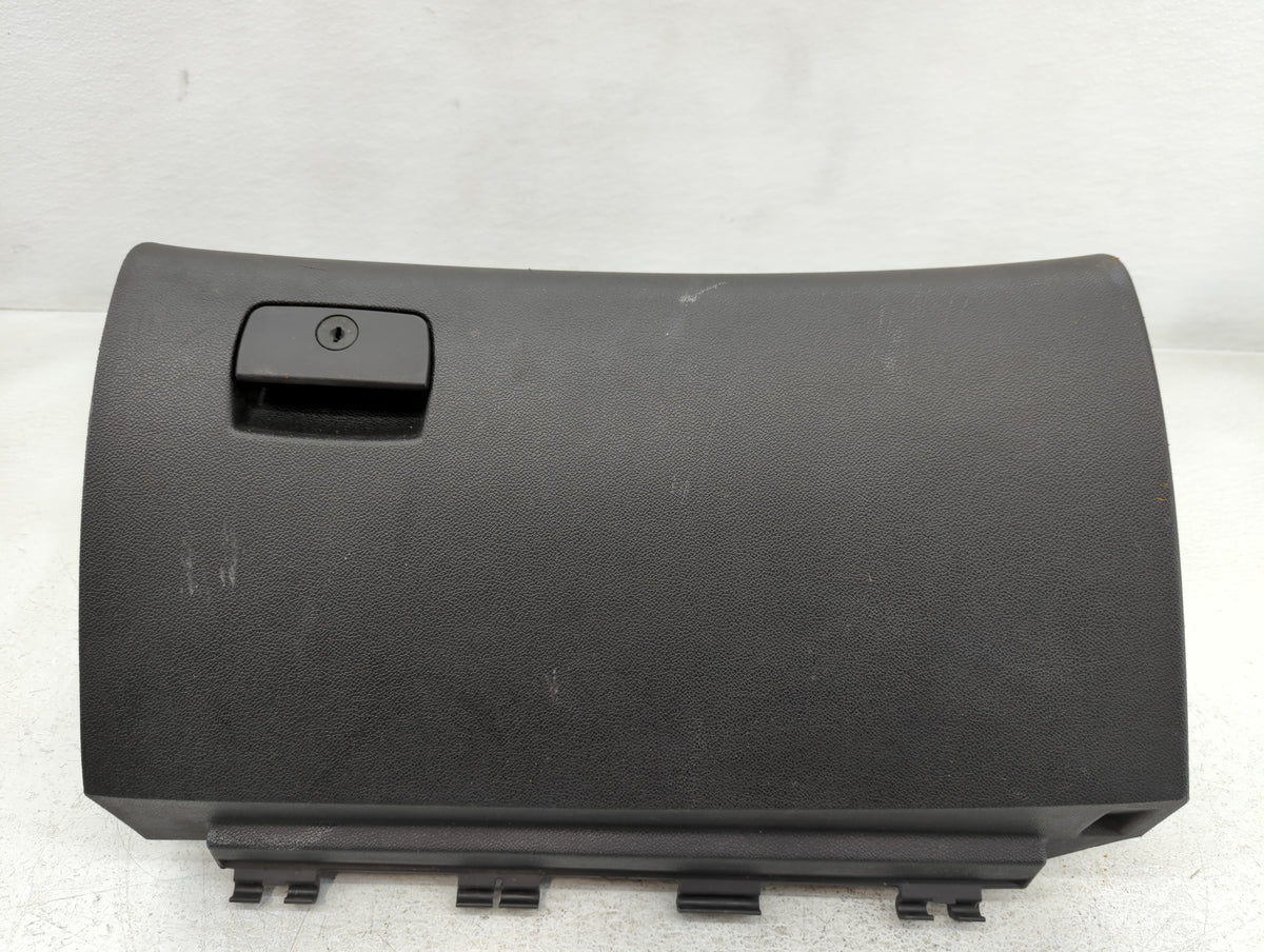 2014 Chevrolet Traverse Passenger Glove Box Door Storage Compartment - Oemusedautoparts1.com