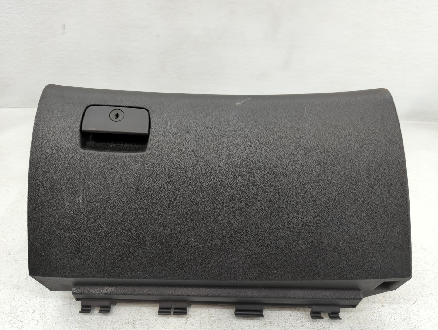 2014 Chevrolet Traverse Passenger Glove Box Door Storage Compartment - Oemusedautoparts1.com