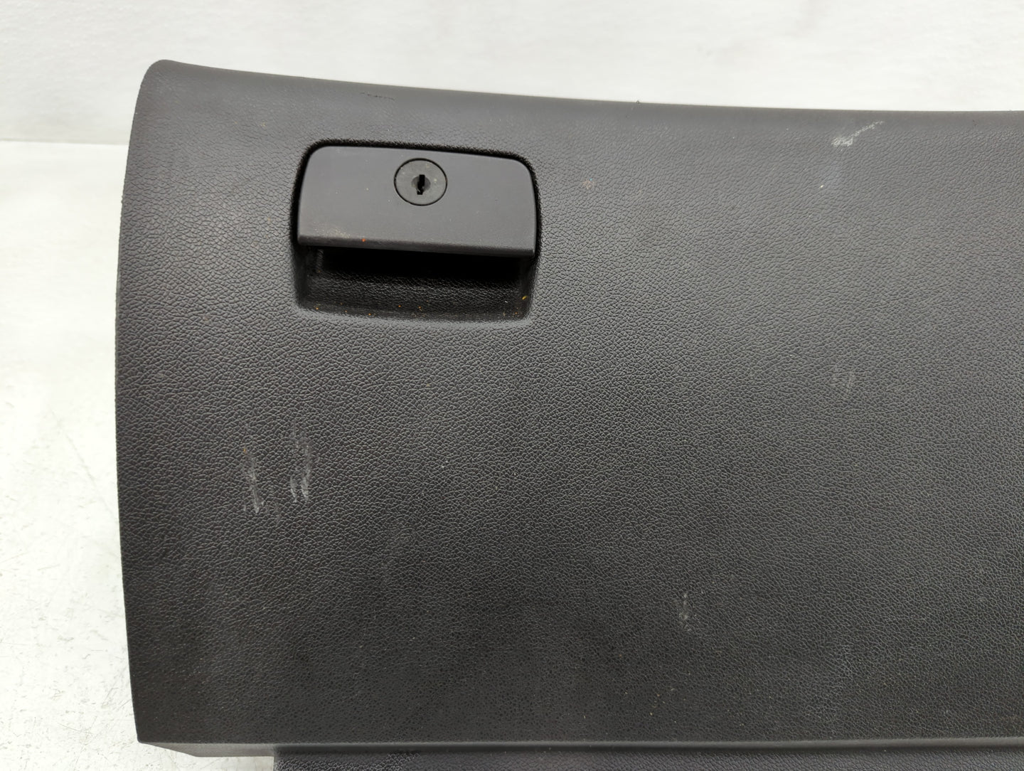 2014 Chevrolet Traverse Passenger Glove Box Door Storage Compartment - Oemusedautoparts1.com
