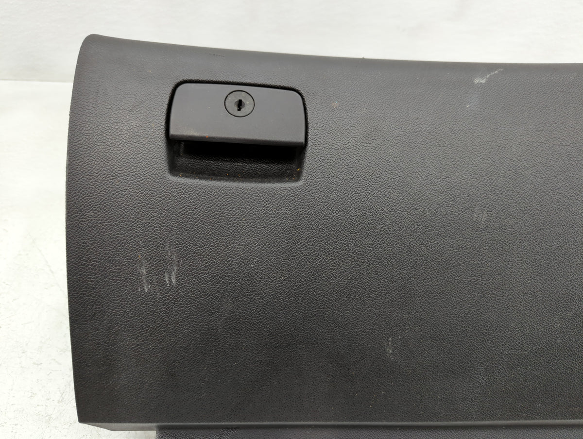 2014 Chevrolet Traverse Passenger Glove Box Door Storage Compartment - Oemusedautoparts1.com