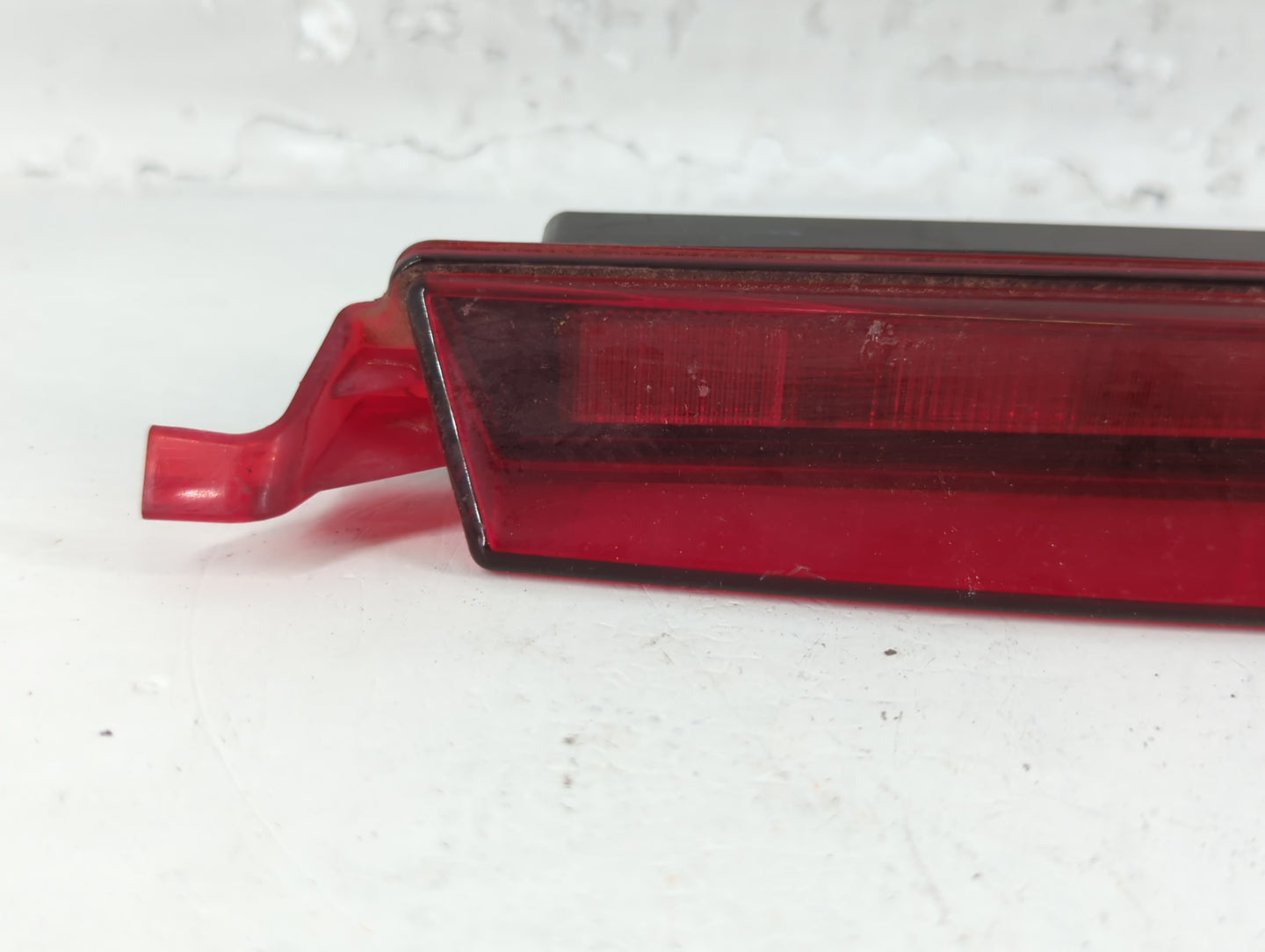 2014 Chevrolet Traverse Third Brake Light Tail Light P/N:15130002 Fits OEM Used Auto Parts - Oemusedautoparts1.com