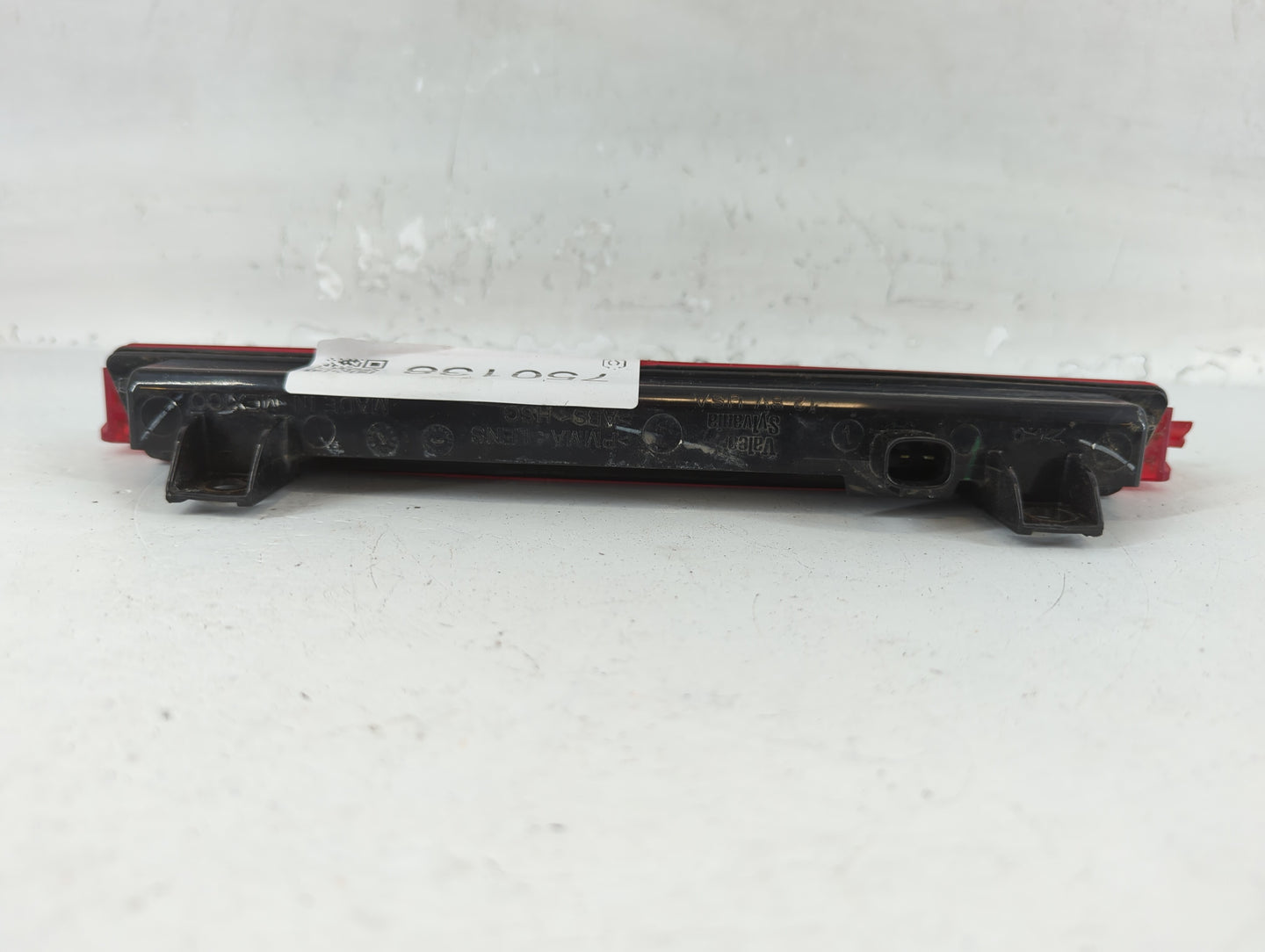 2014 Chevrolet Traverse Third Brake Light Tail Light P/N:15130002 Fits OEM Used Auto Parts - Oemusedautoparts1.com