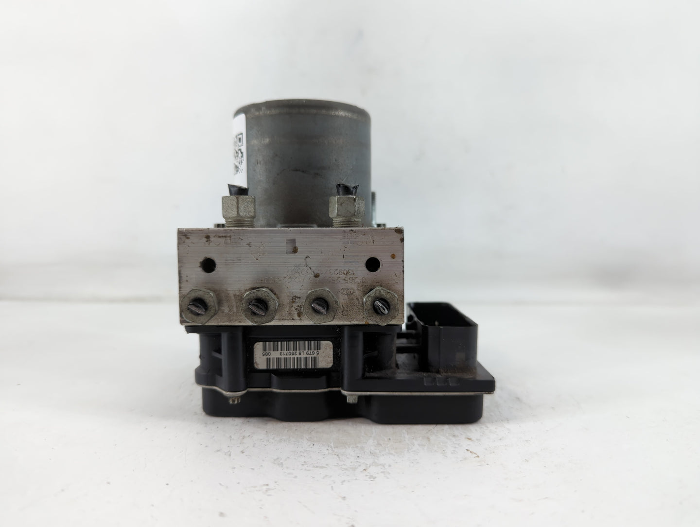 2017 Chevrolet Traverse ABS Pump Control Module Replacement P/N:3247U Fits Fits 2012 2013 2014 2015 2016 OEM Used Auto Parts