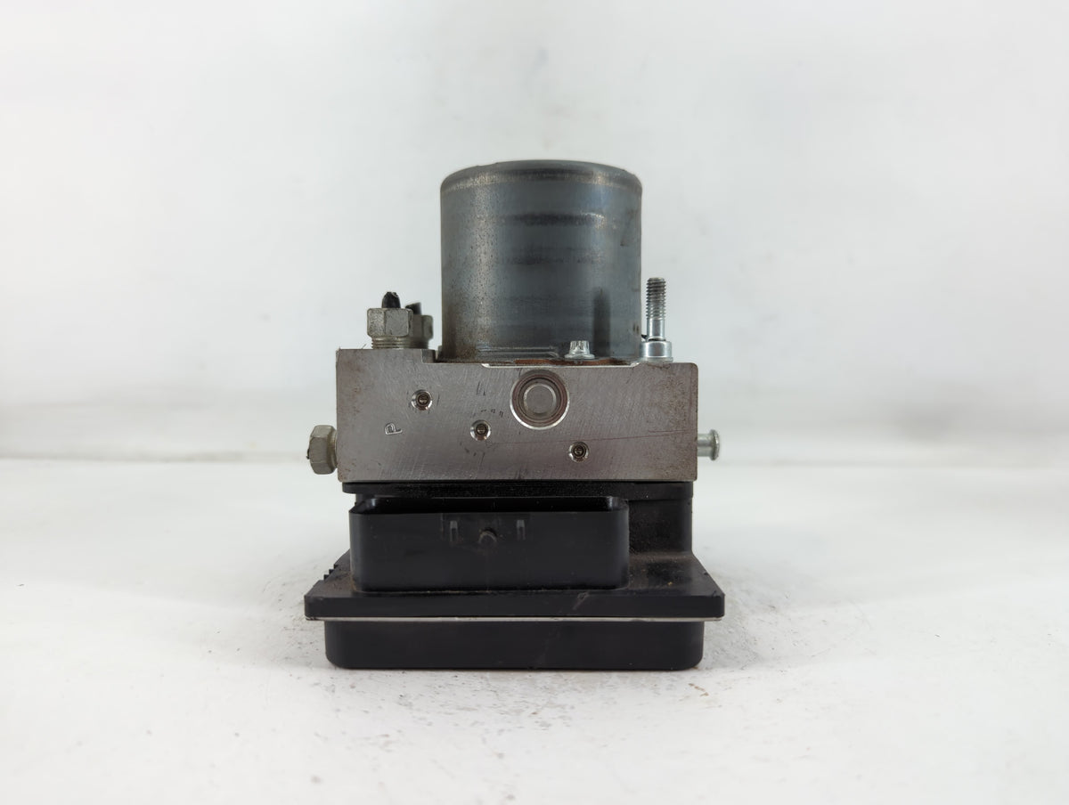 2017 Chevrolet Traverse Anti-Lock Brake ABS Pump Module Actuator OEM P/N:3247U Fits Fits 2012 2013 2014 2015 2016 OEM Used A