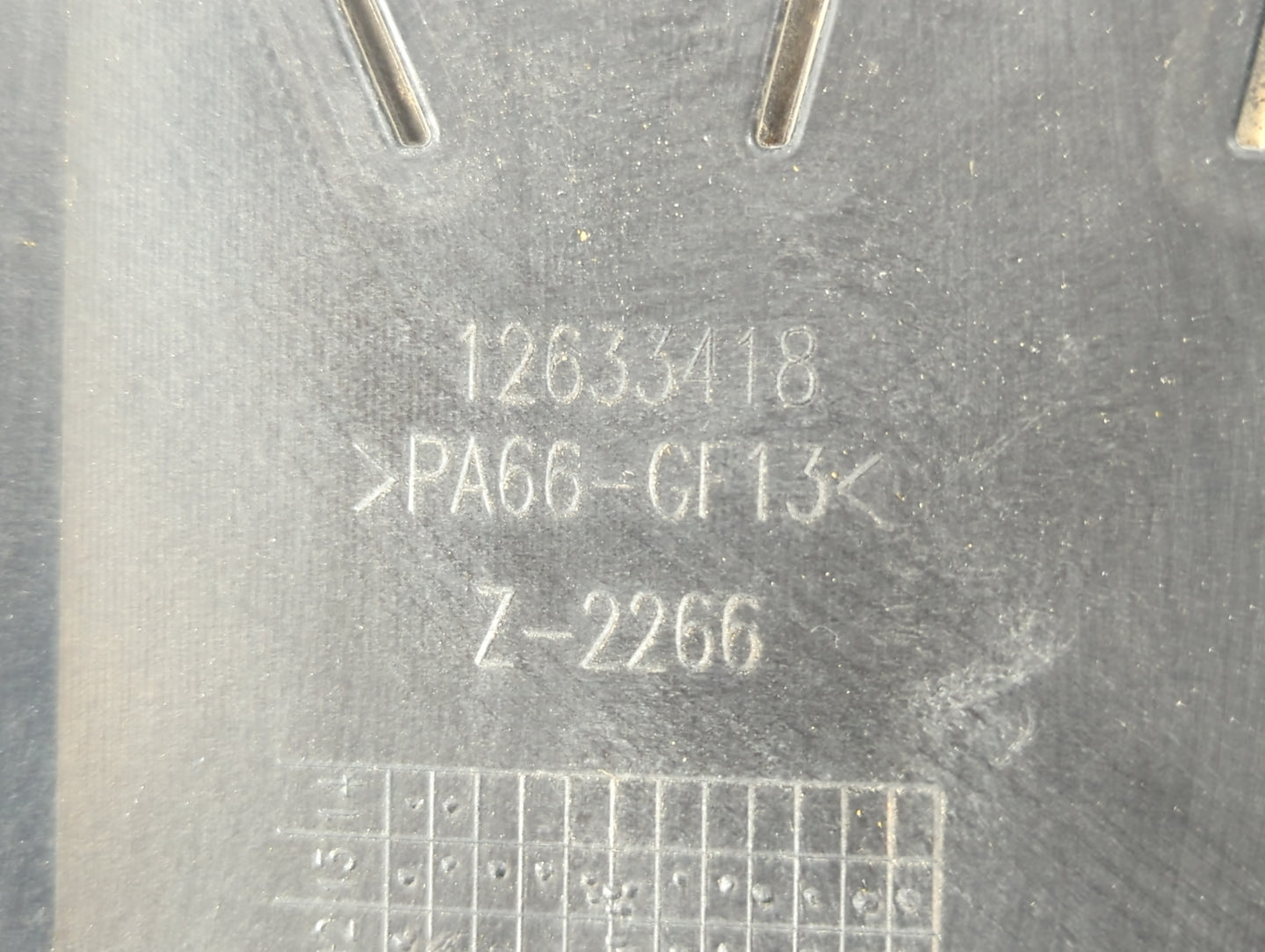 2014 Chevrolet Traverse Engine Cover - Oemusedautoparts1.com