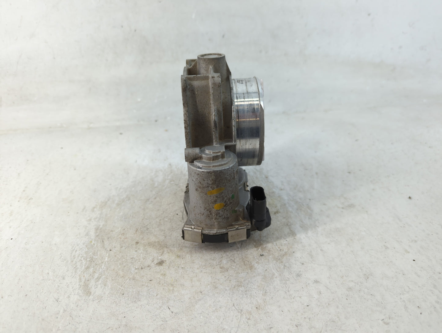 2017-2022 Chevrolet Traverse Throttle Body P/N:12632172BA Fits Fits 2012 2013 2014 2015 2016 2017 2018 2019 2020 2021 2022 O