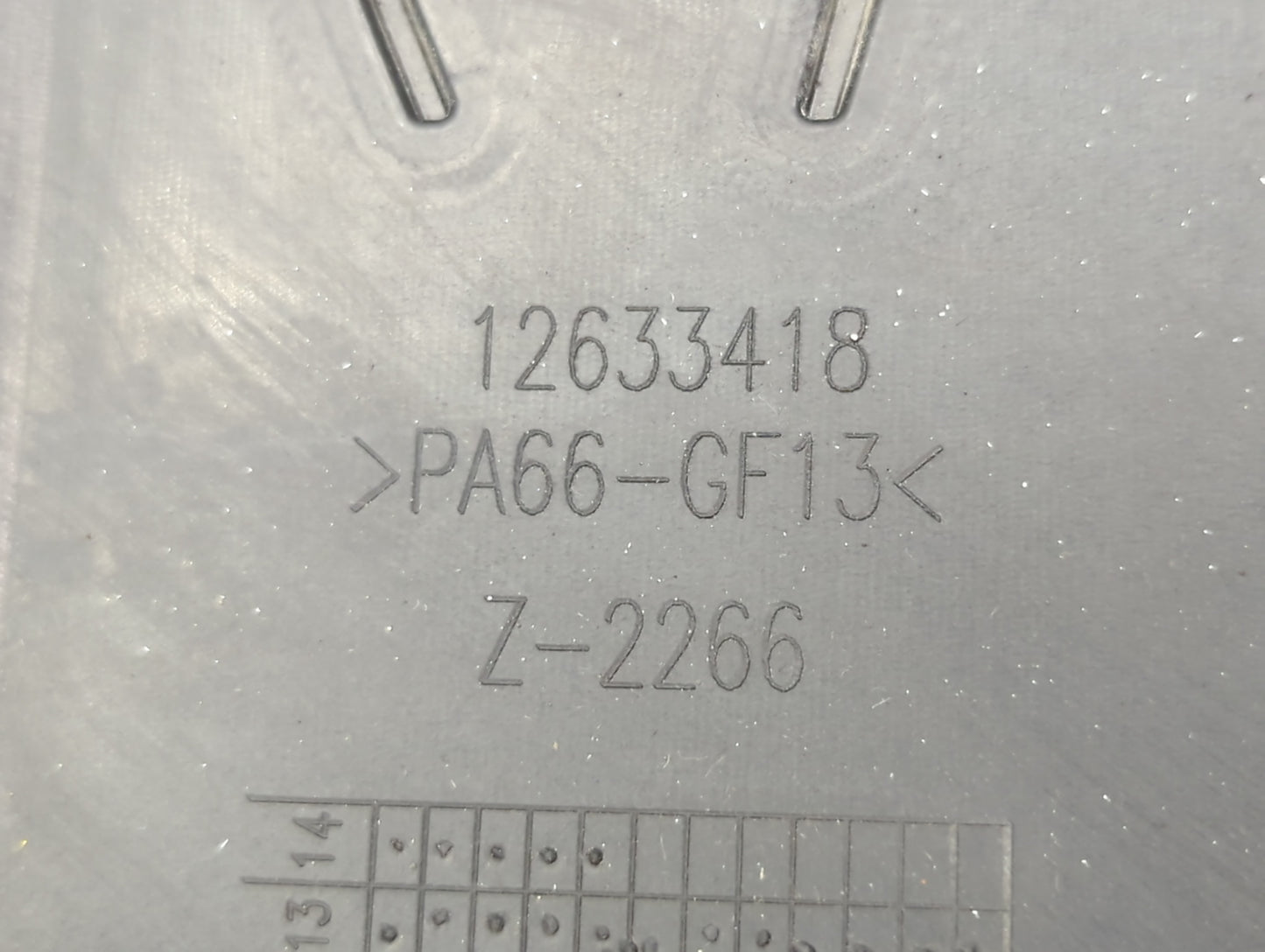 2014 Chevrolet Traverse Engine Cover - Oemusedautoparts1.com
