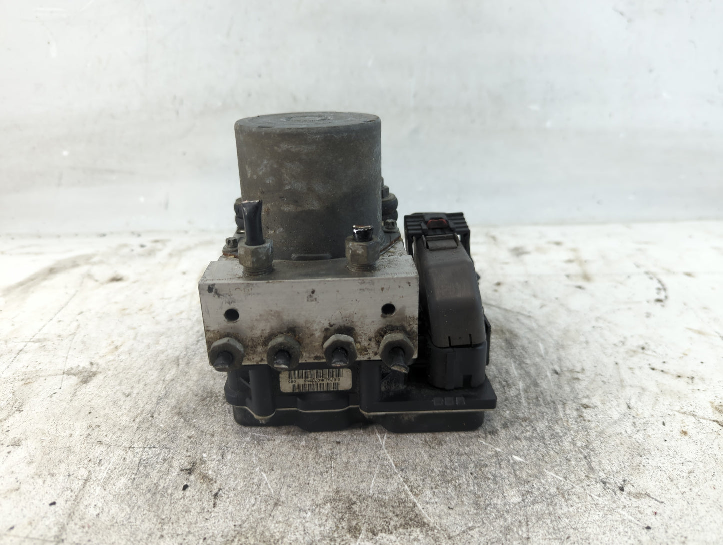 2017 Chevrolet Traverse ABS Pump Control Module Replacement Fits Fits 2012 2013 2014 2015 2016 OEM Used Auto Parts - Oemused