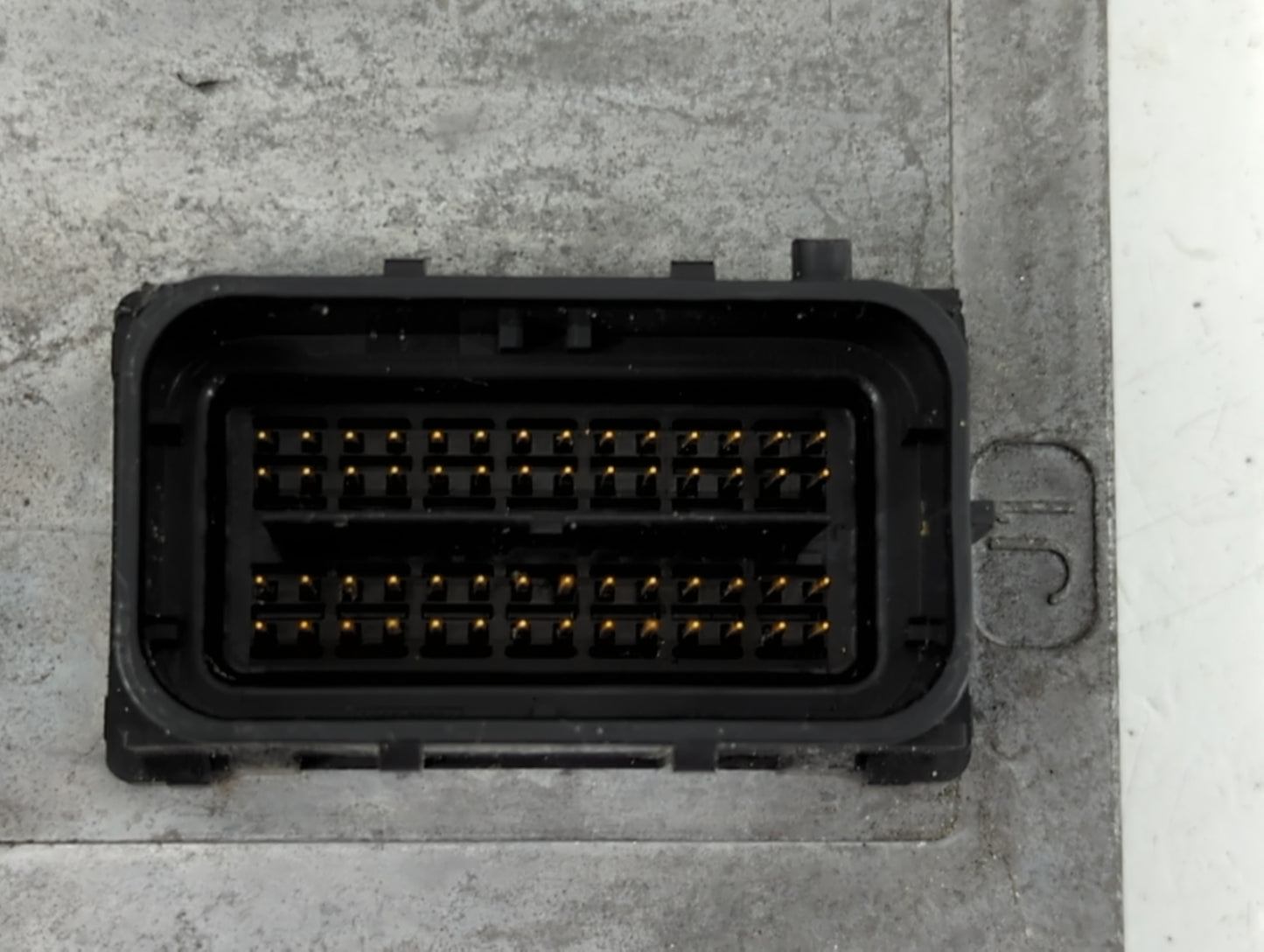 2013-2014 Chevrolet Trax PCM Engine Control Computer ECU ECM PCU OEM P/N:12647212 Fits Fits 2009 2010 2011 2012 2013 2014 OE