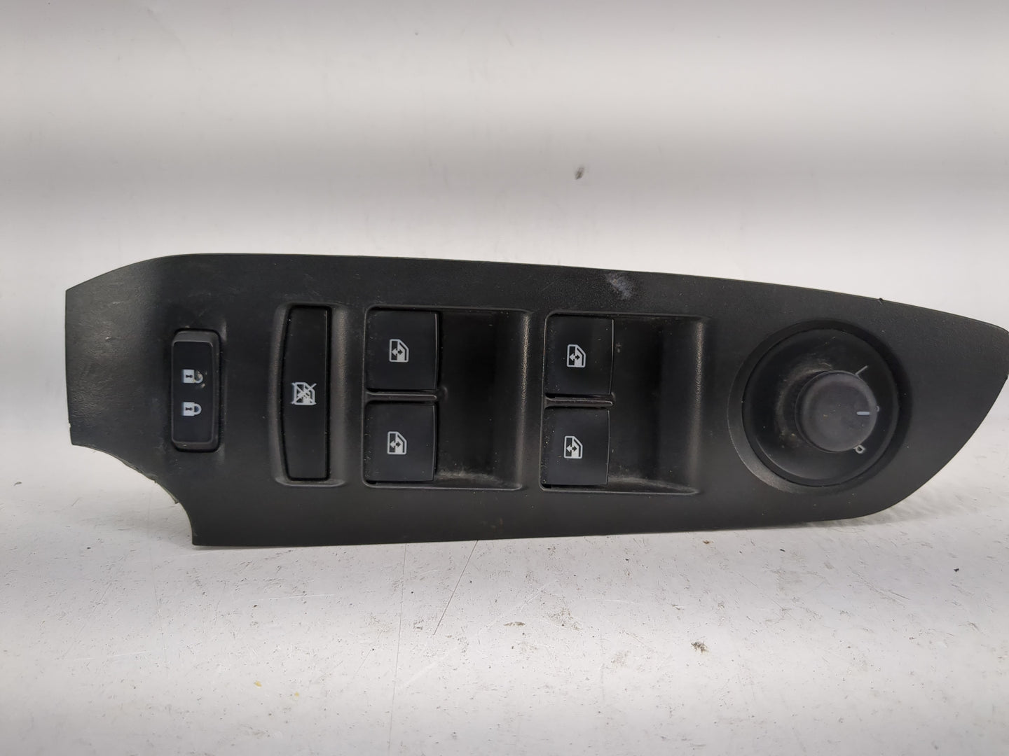 2013-2016 Chevrolet Trax Master Power Window Switch Replacement Driver Side Left P/N:CFL4B 447478 Fits OEM Used Auto Parts -