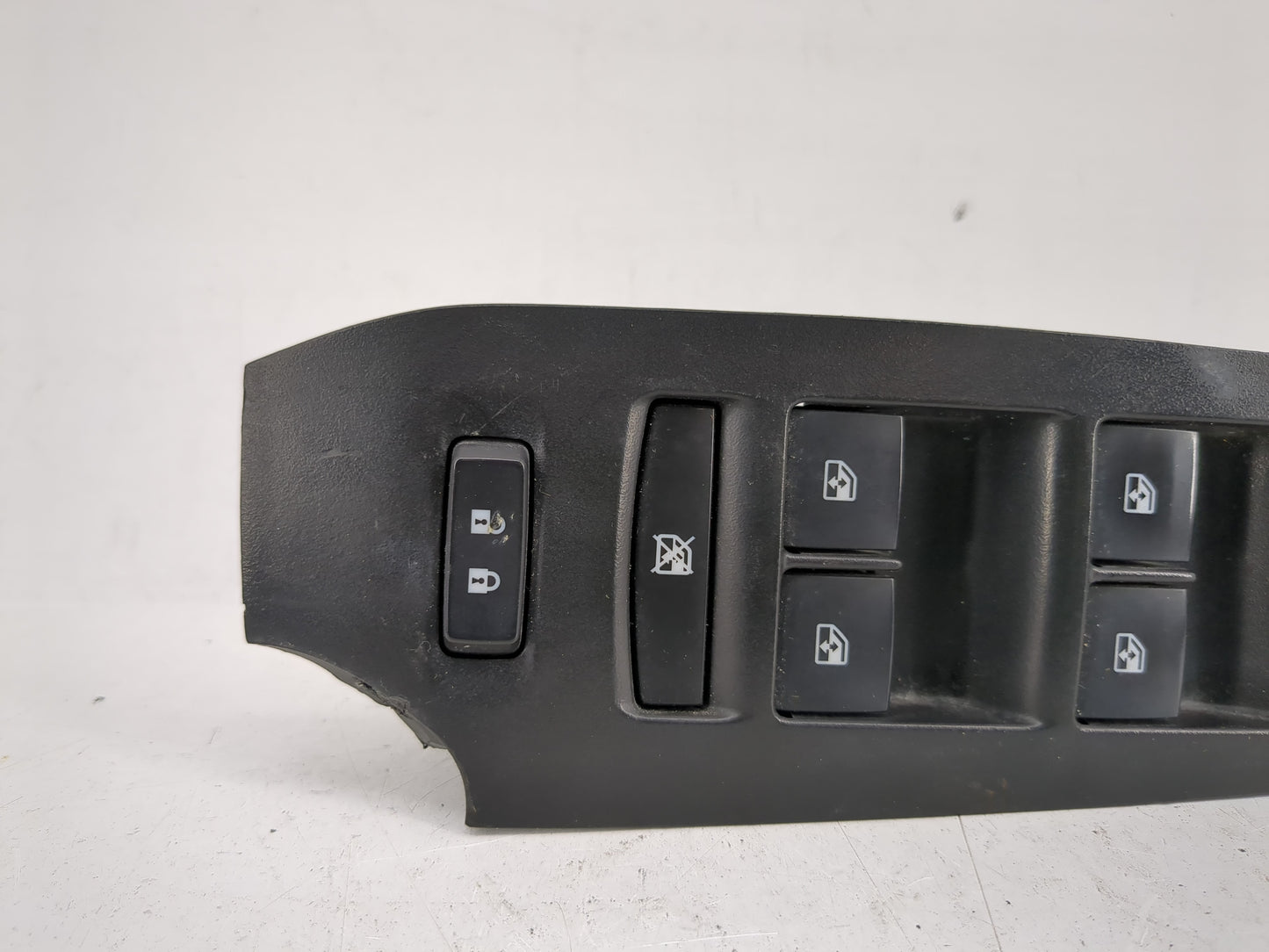 2013-2016 Chevrolet Trax Master Power Window Switch Replacement Driver Side Left P/N:CFL4B 447478 Fits OEM Used Auto Parts -