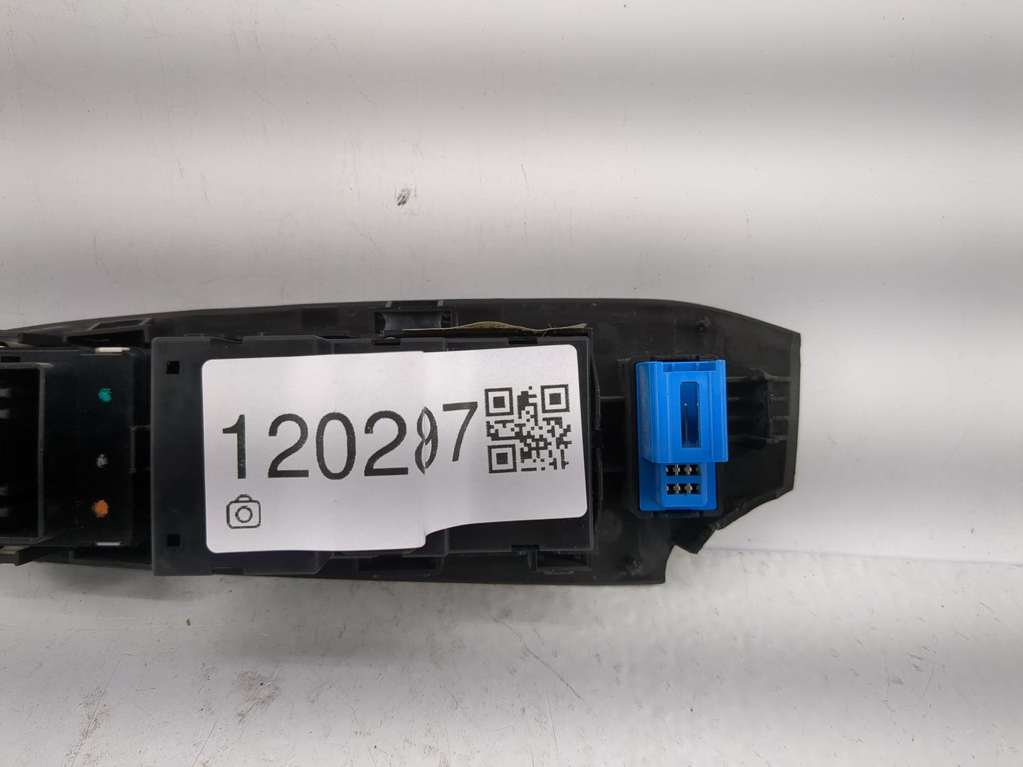 2013-2016 Chevrolet Trax Master Power Window Switch Replacement Driver Side Left P/N:CFL4B 447478 Fits OEM Used Auto Parts -