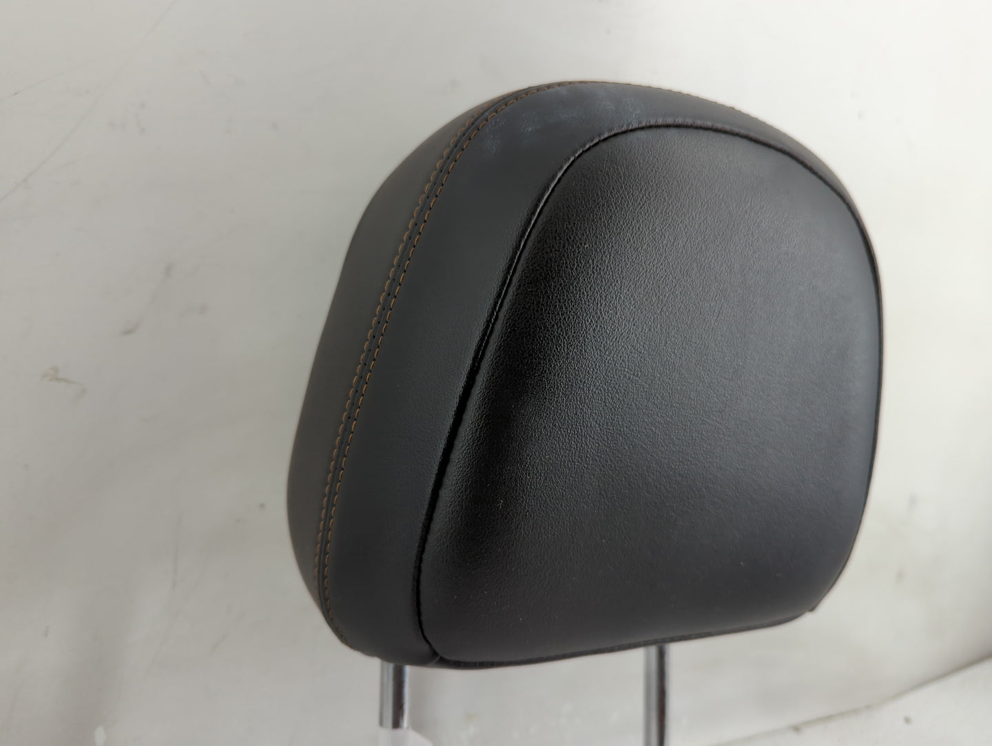 2014 Chevrolet Trax Headrest Head Rest Front Driver Passenger Seat Fits OEM Used Auto Parts - Oemusedautoparts1.com