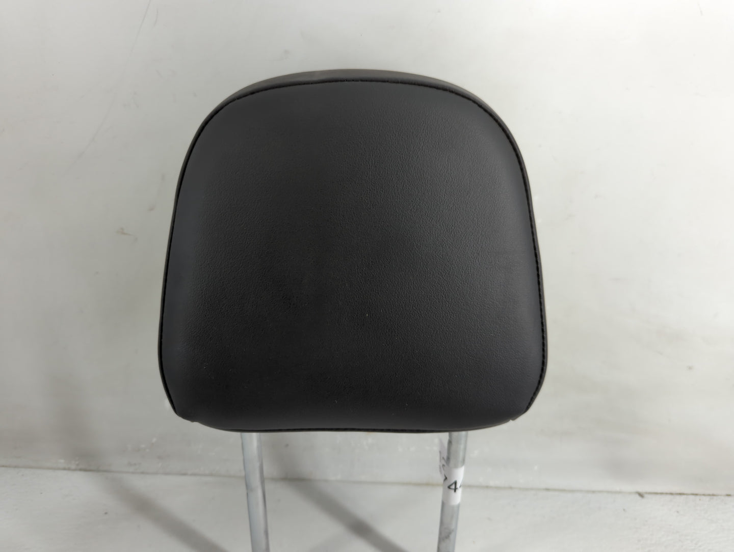 2014 Chevrolet Trax Headrest Head Rest Front Driver Passenger Seat Fits OEM Used Auto Parts - Oemusedautoparts1.com