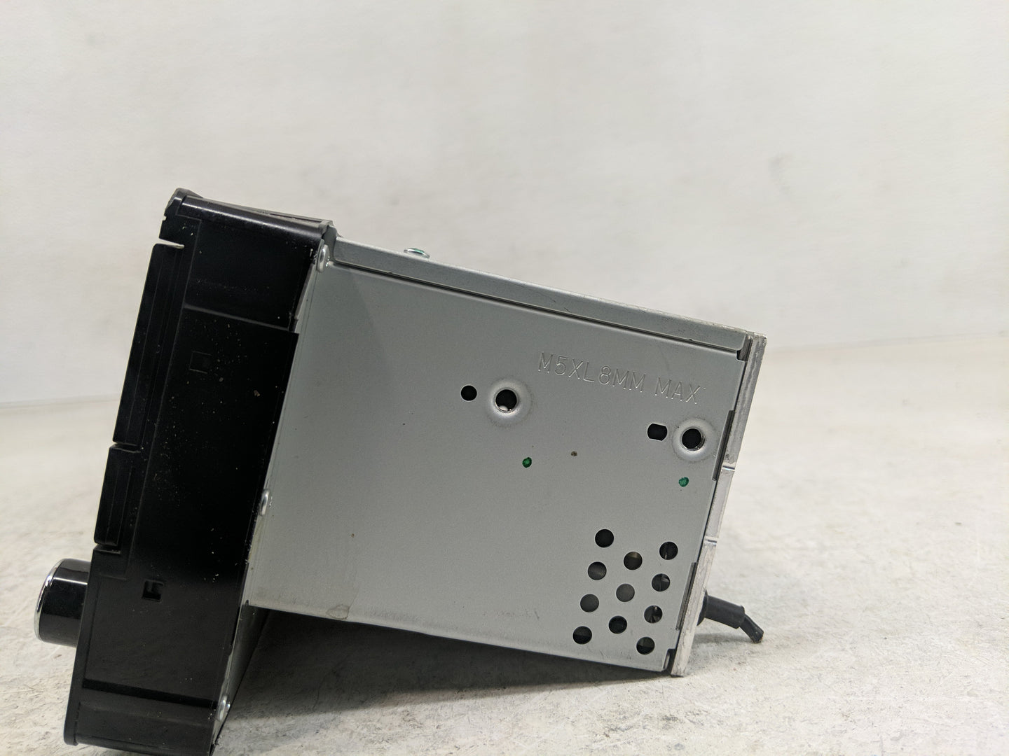 2013-2018 Chevrolet Trax Radio AM FM Cd Player Receiver Replacement P/N:8701A753 Fits Fits 2013 2014 2015 2016 2017 2018 OEM