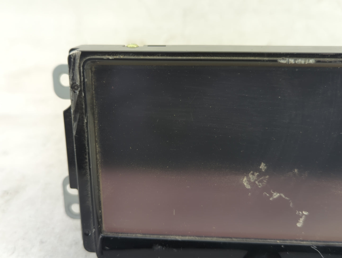 2013-2014 Chevrolet Trax Radio AM FM Cd Player Receiver Replacement P/N:688277334 95416220 Fits Fits 2013 2014 OEM Used Auto