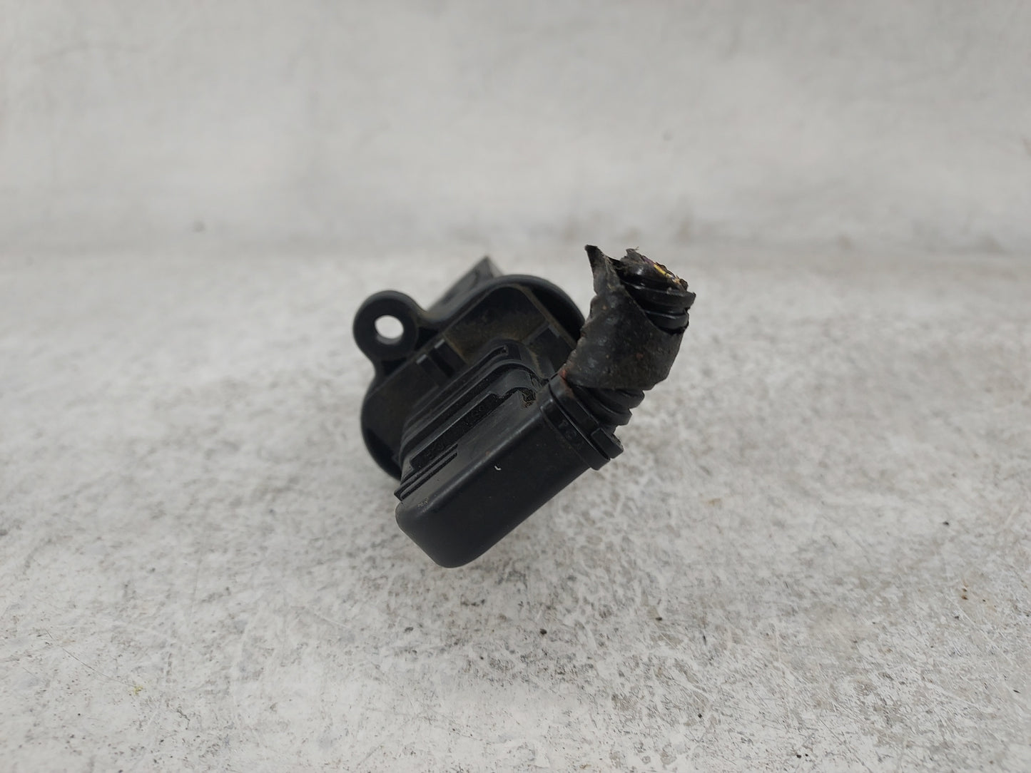2013-2021 Chevrolet Trax Mass Air Flow Meter Maf 1487480 - Oemusedautoparts1.com