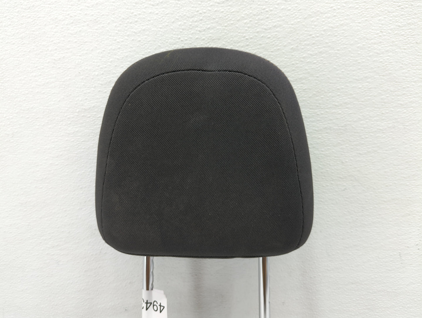 2013-2014 Chevrolet Trax Headrest Head Rest Front Driver Passenger Seat - Oemusedautoparts1.com