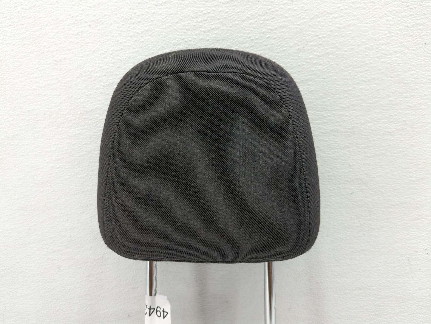 2013-2014 Chevrolet Trax Headrest Head Rest Front Driver Passenger Seat - Oemusedautoparts1.com