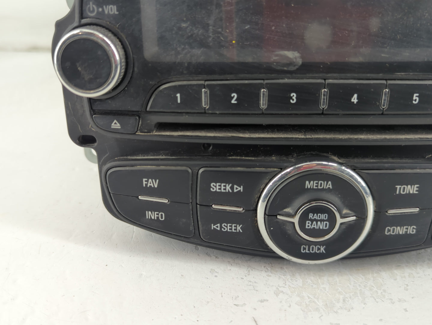 2013-2014 Chevrolet Trax Radio AM FM Cd Player Receiver Replacement P/N:95369859 Fits Fits 2013 2014 OEM Used Auto Parts - O