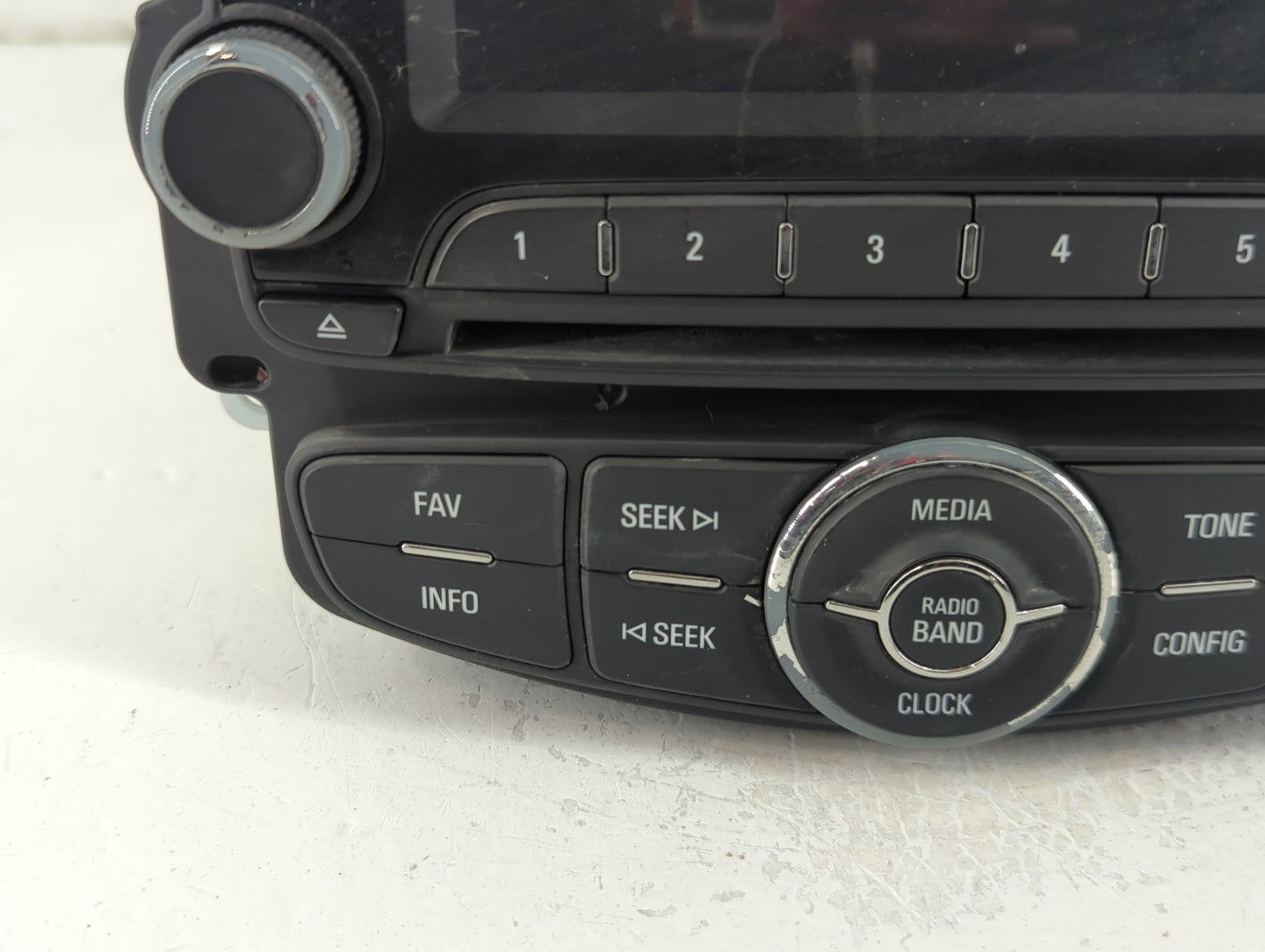 2014 Chevrolet Trax Radio AM FM Cd Player Receiver Replacement Fits OEM Used Auto Parts - Oemusedautoparts1.com