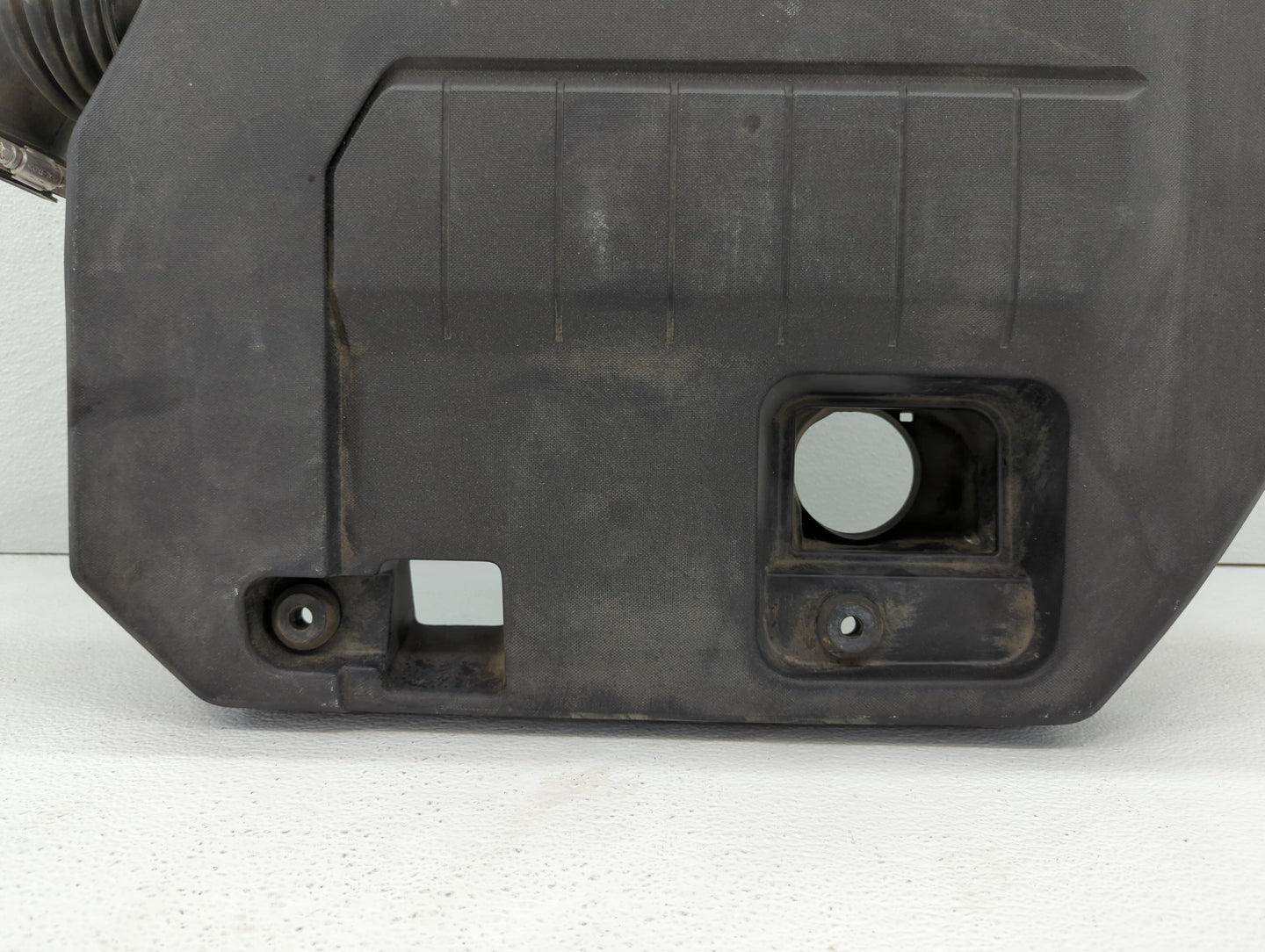 2014 Chevrolet Volt Engine Cover - Oemusedautoparts1.com