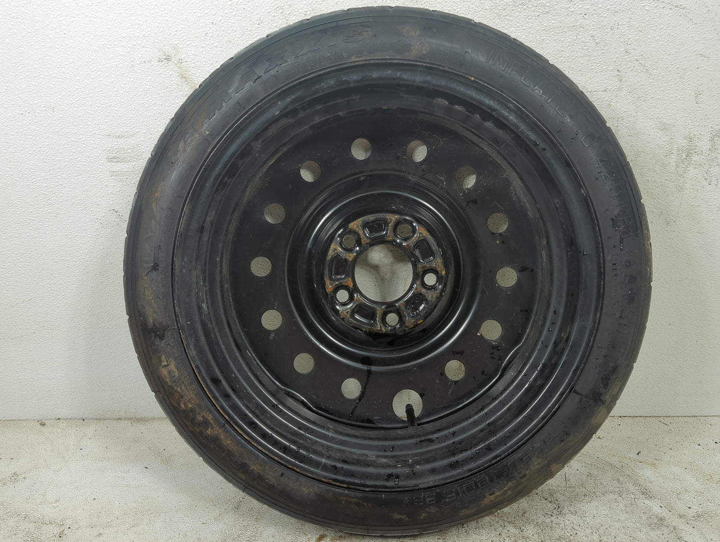 2014 Chevrolet Impala (80 & Up) Impala Spare Donut Tire Wheel Rim Oem - Oemusedautoparts1.com