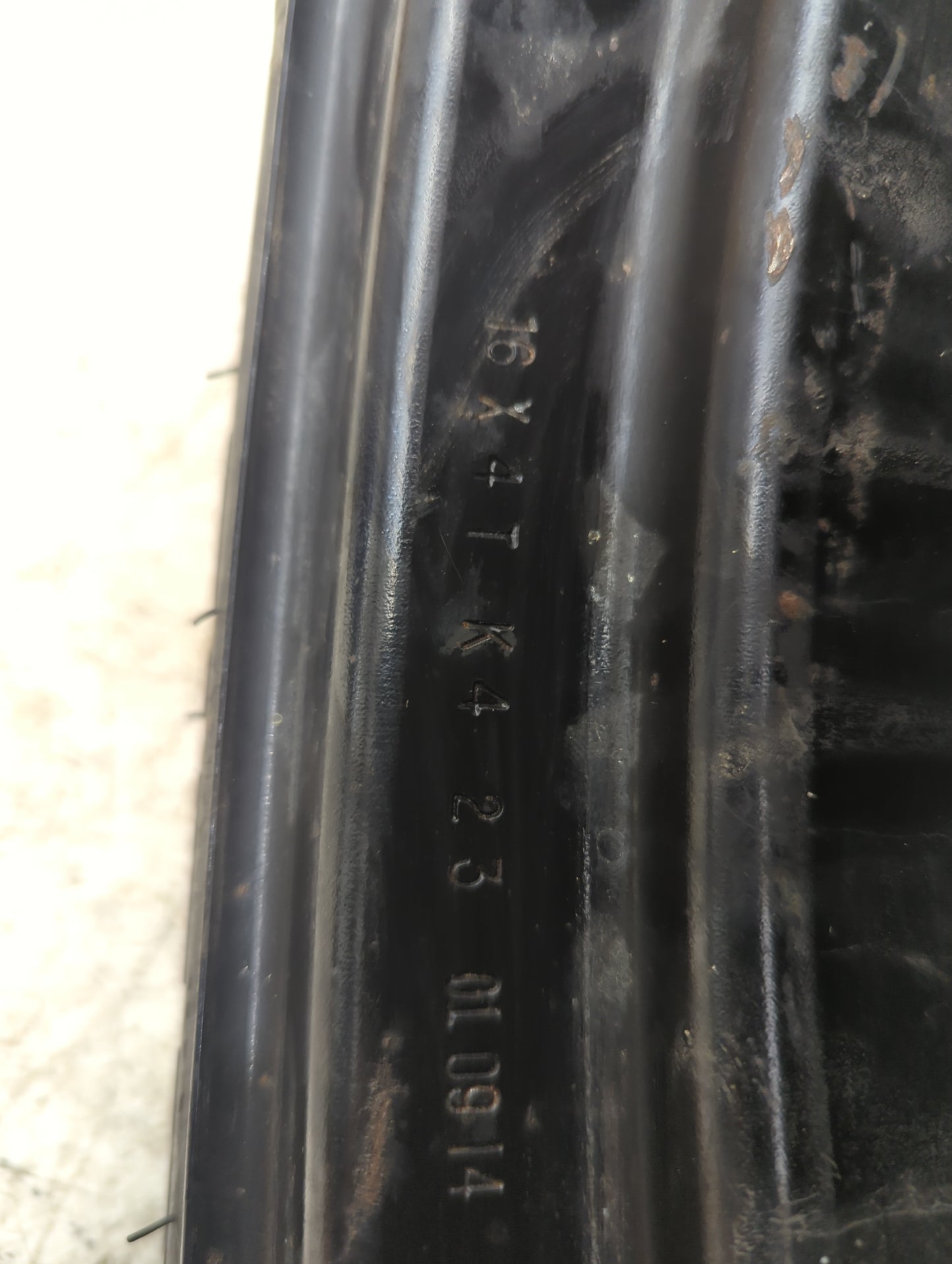 2014 Chevrolet Impala (80 & Up) Impala Spare Donut Tire Wheel Rim Oem - Oemusedautoparts1.com