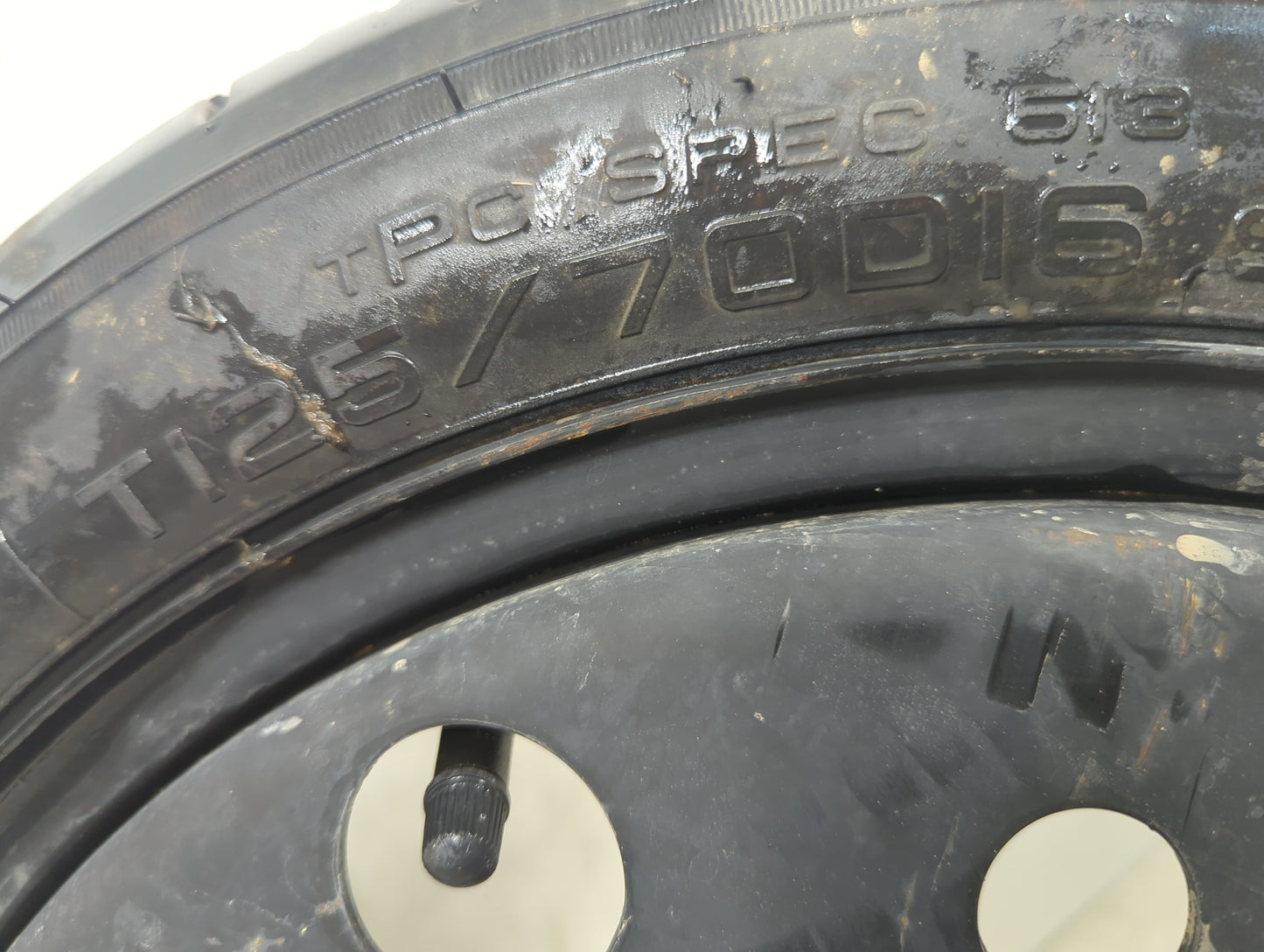 2014 Chevrolet Impala (80 & Up) Impala Spare Donut Tire Wheel Rim Oem - Oemusedautoparts1.com