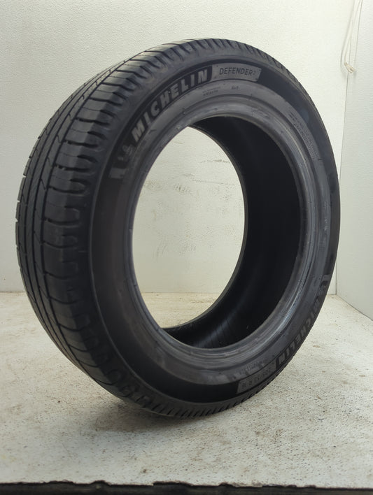 Used Tire 205/55R16 MICHELIN DEFENDER 2 91H - Tread Depth 8.5/32 - Oemusedautoparts1.com