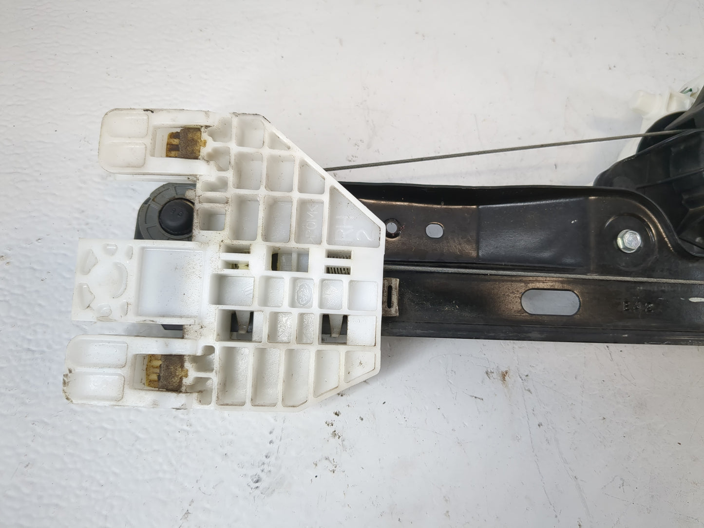 2011-2014 Chrysler 200 Passenger Rear Right Power Window Motor - Oemusedautoparts1.com