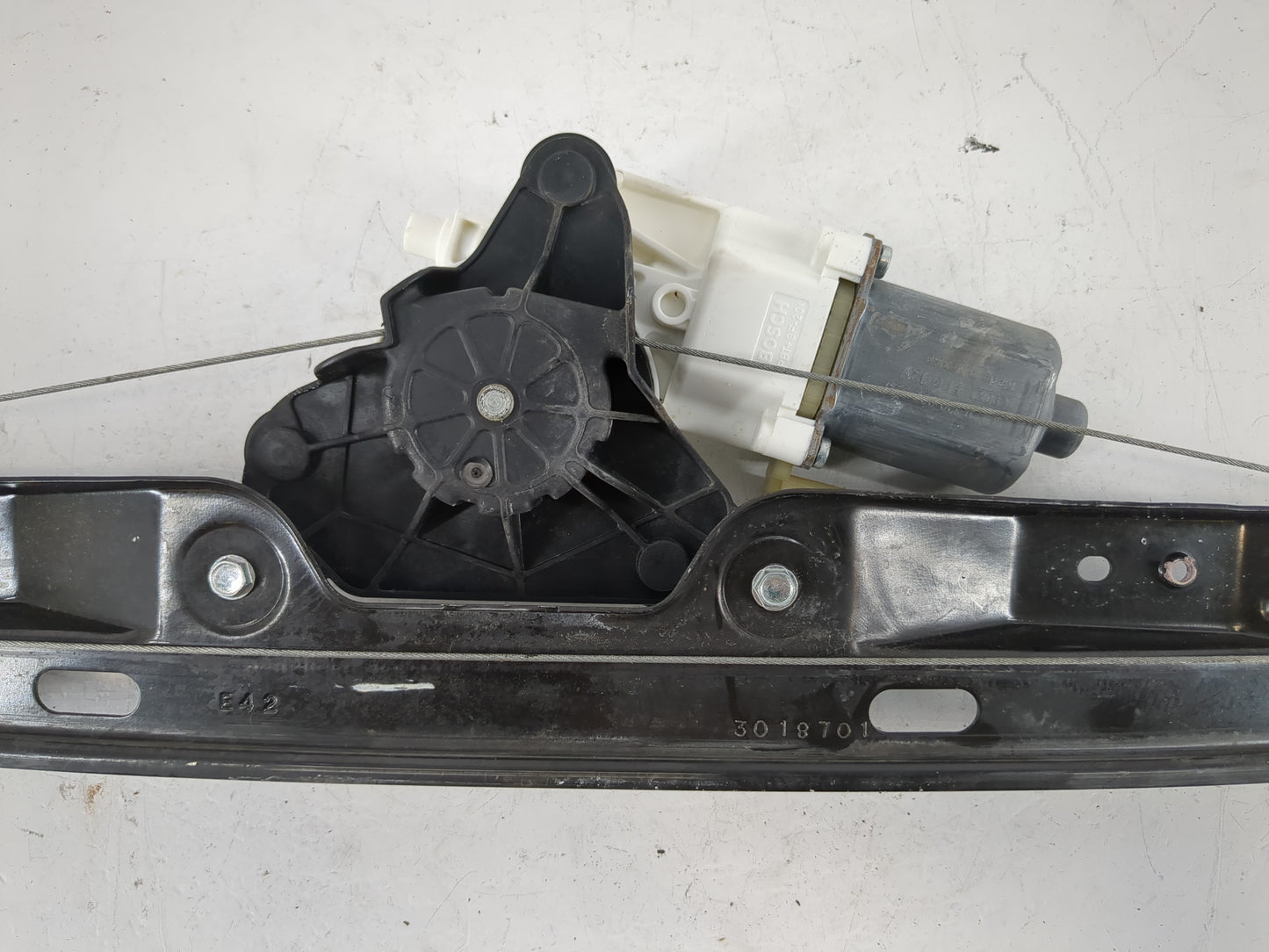 2011-2014 Chrysler 200 Passenger Rear Right Power Window Motor - Oemusedautoparts1.com