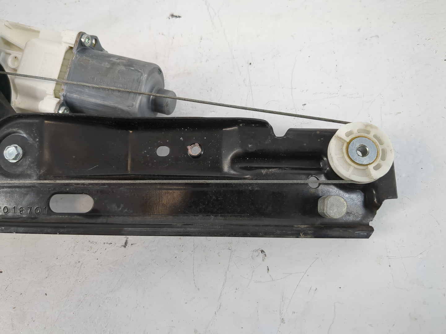 2011-2014 Chrysler 200 Passenger Rear Right Power Window Motor - Oemusedautoparts1.com
