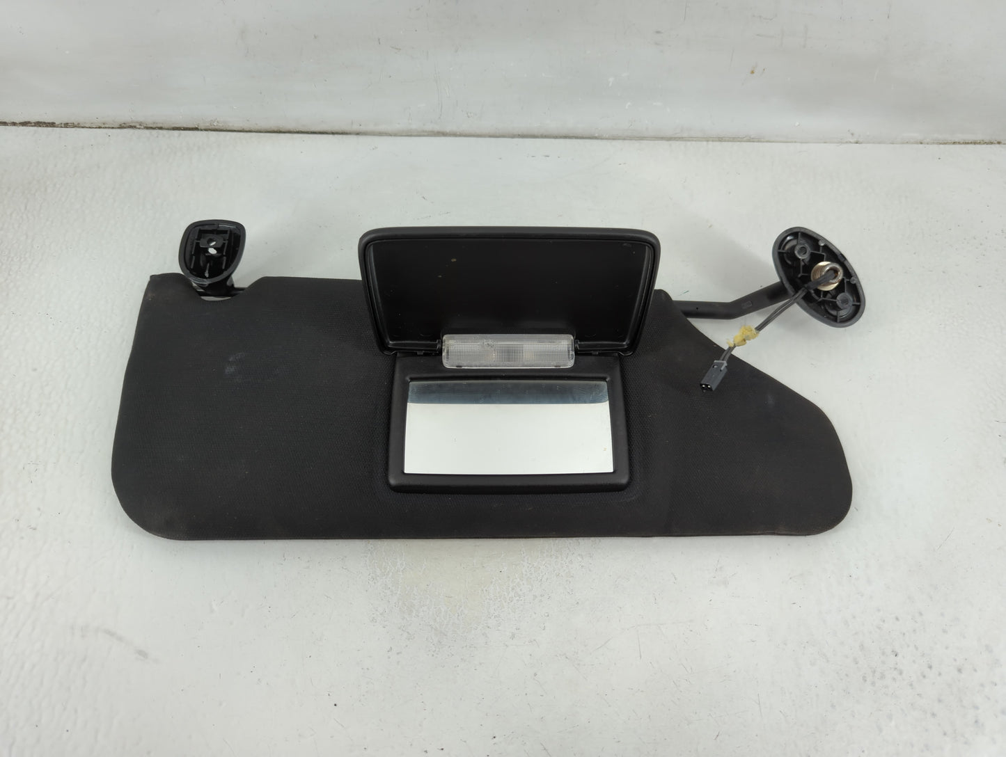 2011-2014 Chrysler 200 Sun Visor Shade Replacement Passenger Right Mirror Fits Fits 2011 2012 2013 2014 OEM Used Auto Parts 