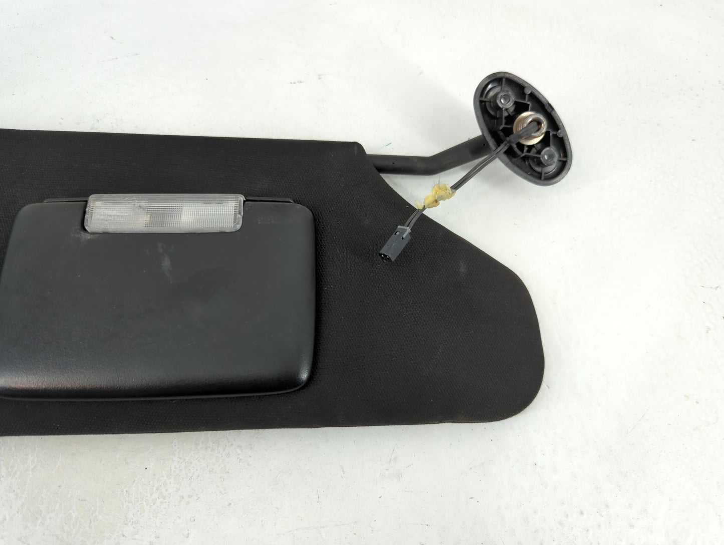 2011-2014 Chrysler 200 Sun Visor Shade Replacement Passenger Right Mirror Fits Fits 2011 2012 2013 2014 OEM Used Auto Parts 