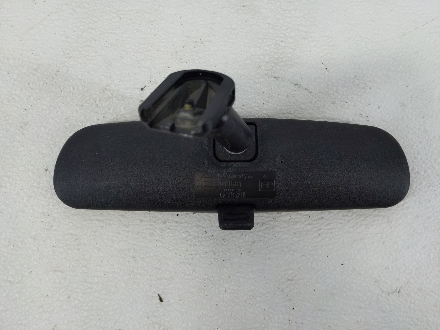 2014 Chrysler 200 Interior Rear View Mirror Replacement OEM Fits OEM Used Auto Parts - Oemusedautoparts1.com