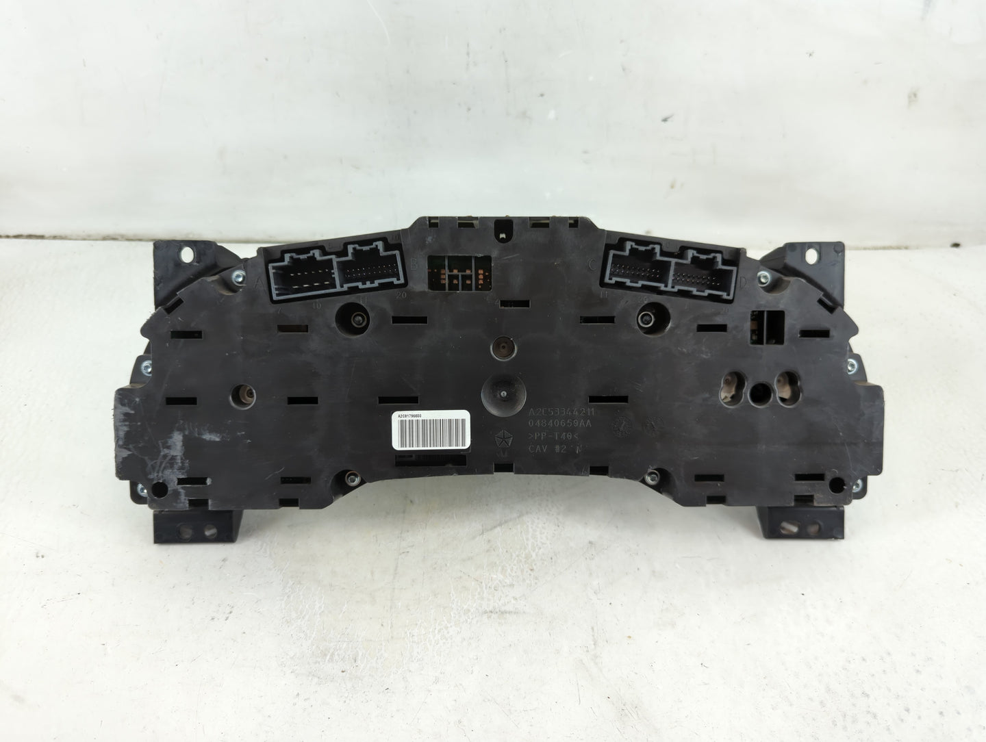 2014 Chrysler 200 Instrument Cluster Speedometer Gauges P/N:P56046514AH Fits OEM Used Auto Parts - Oemusedautoparts1.com