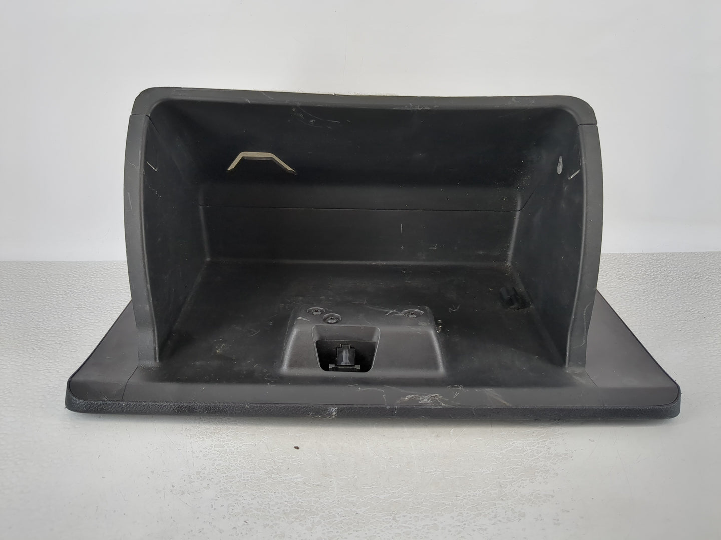 2014 Chrysler 200 Passenger Glove Box Door Storage Compartment - Oemusedautoparts1.com