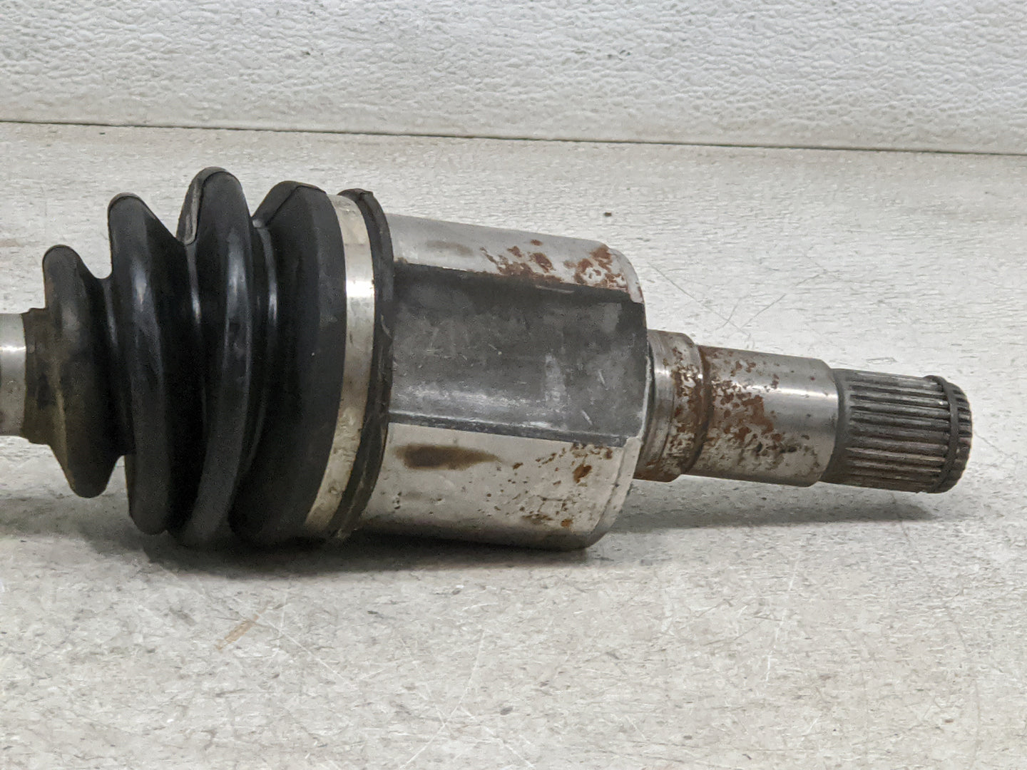 2011-2014 Chrysler 200 Axle Shaft Front Driver Cv C/v 1103836 - Oemusedautoparts1.com