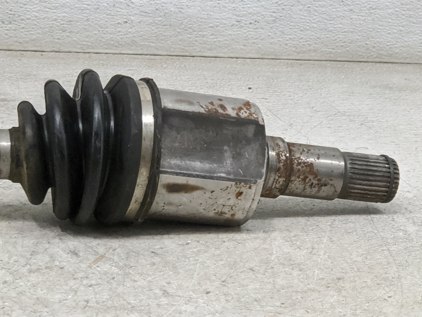 2011-2014 Chrysler 200 Axle Shaft Front Driver Cv C/v 1103836 - Oemusedautoparts1.com