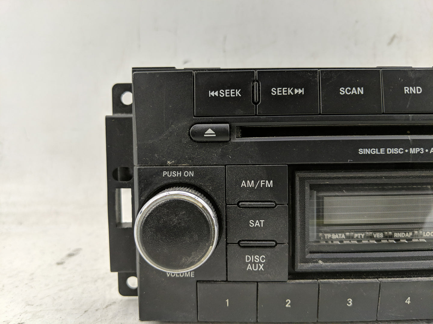 2014 Chrysler 200 Radio AM FM Cd Player Receiver Replacement P/N:P05091163AC Fits OEM Used Auto Parts - Oemusedautoparts1.co