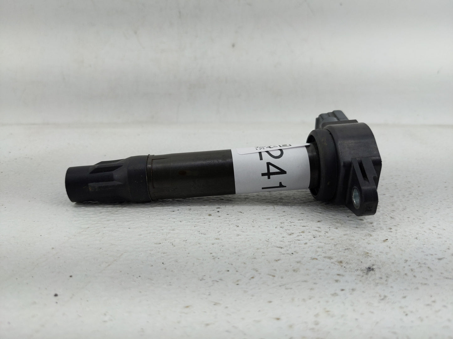 2011-2014 Chrysler 200 Ignition Coil Igniter Pack - Oemusedautoparts1.com