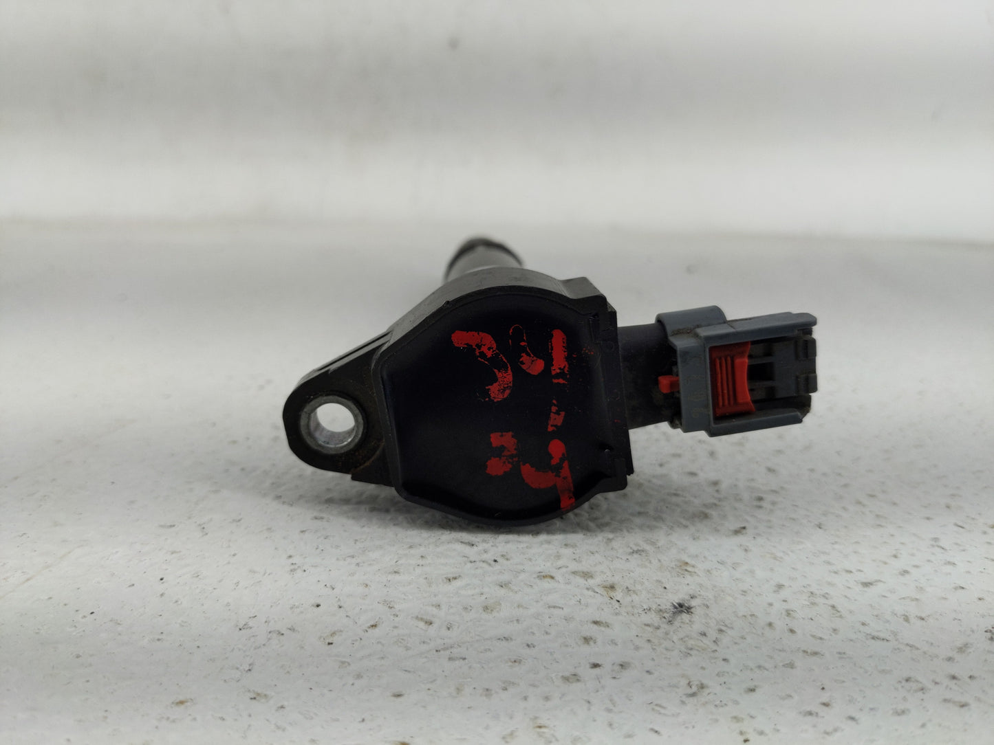 2011-2014 Chrysler 200 Ignition Coil Igniter Pack - Oemusedautoparts1.com