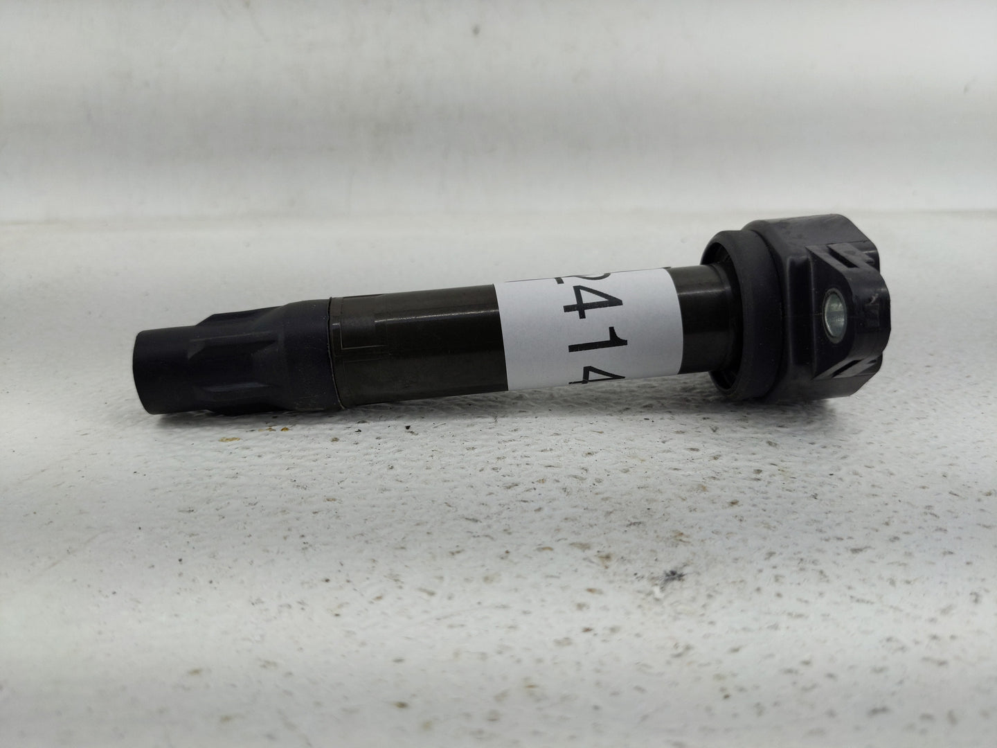 2011-2014 Chrysler 200 Ignition Coil Igniter Pack - Oemusedautoparts1.com