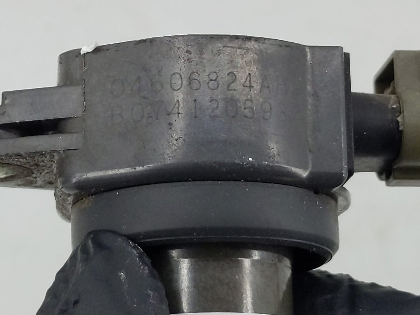 2011-2014 Chrysler 200 Ignition Coil Igniter Pack - Oemusedautoparts1.com